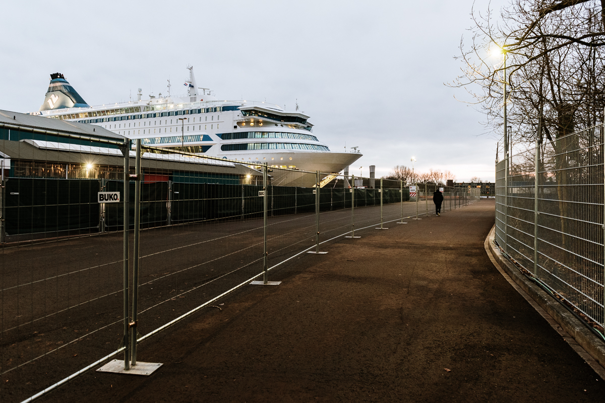 SeederDeBoer, vluchtelingen, vluchteling, Velsen-Noord, cruiseschip, schipperen
